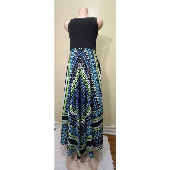 Eliza J Black and Blue Geometric Maxi Dress - Picture 11 of 13